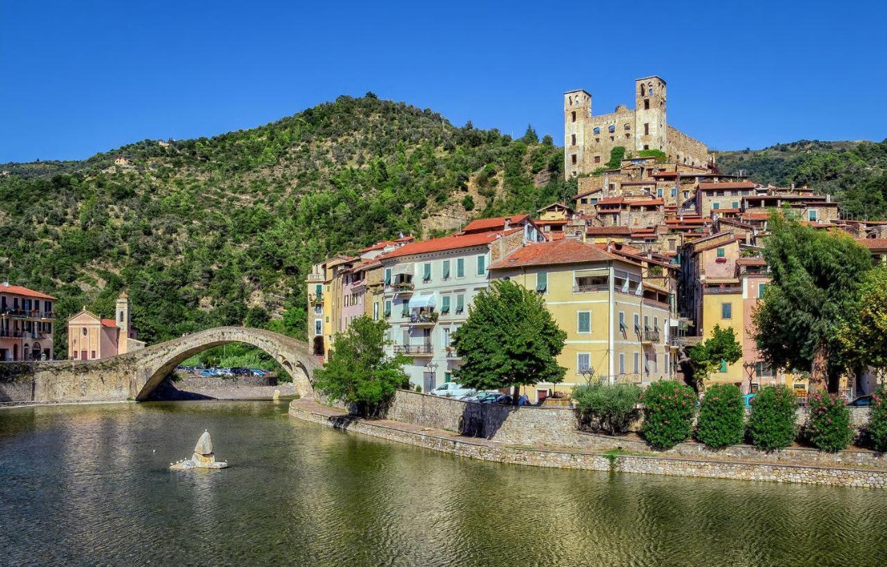 Central Apartment Dolceacqua Luaran gambar